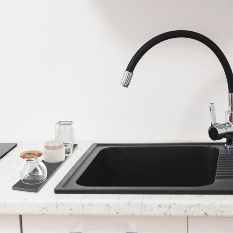 Mata ociekacz wąska czarna