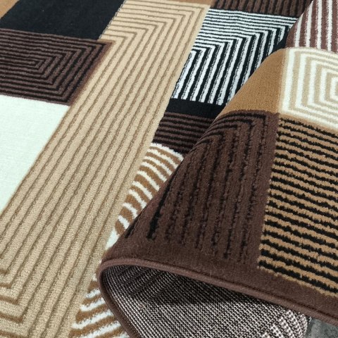 Dywan BCF Alfa 18 brązowy 120 x 170 cm